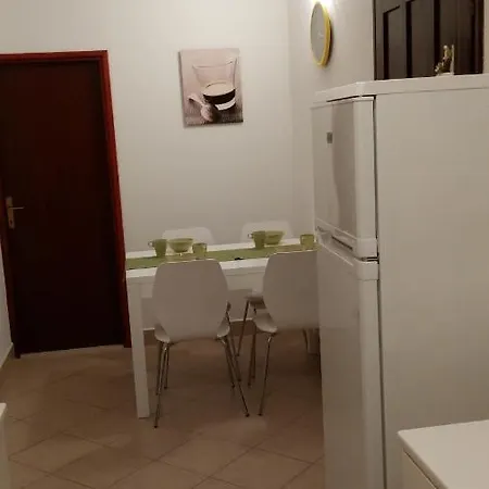Korotaj, Okrug Gornji, Ciovo Apartment