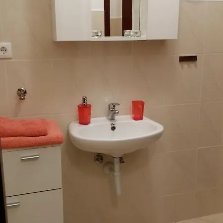 Korotaj, Okrug Gornji, Ciovo Apartment