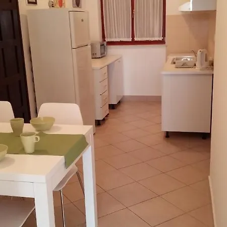 Korotaj, Okrug Gornji, Ciovo Apartment